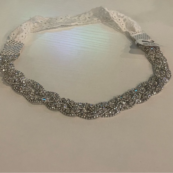 Crystal embellished lace headband brand new - Picture 1 of 5